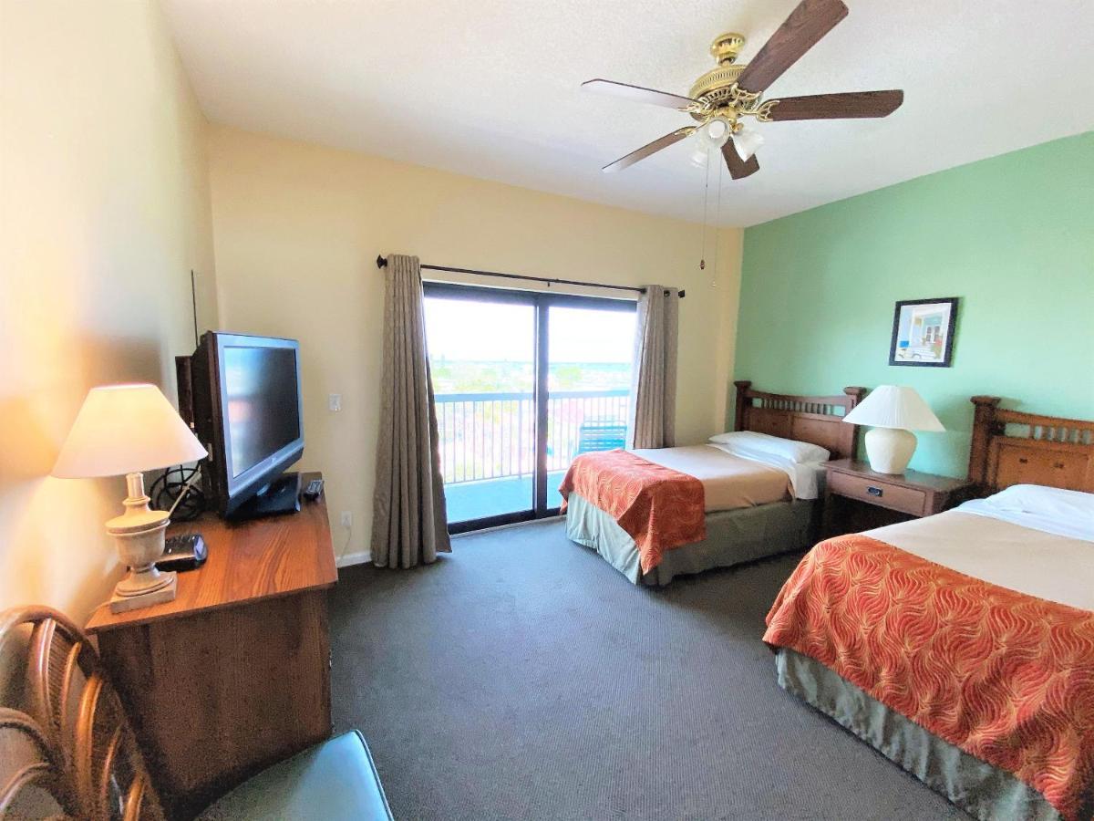 All Seasons Vacation Resort By Liberte Madeira Beach Εξωτερικό φωτογραφία