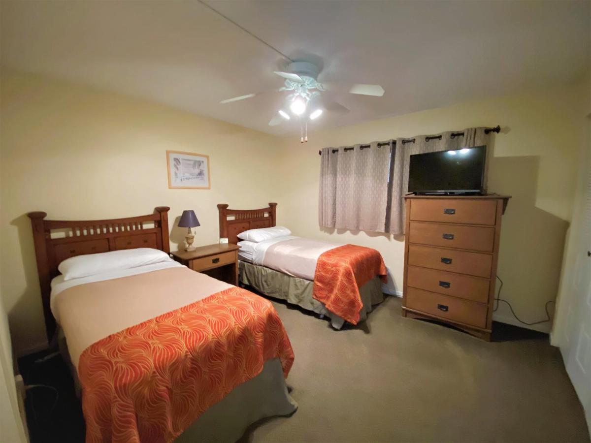 All Seasons Vacation Resort By Liberte Madeira Beach Εξωτερικό φωτογραφία