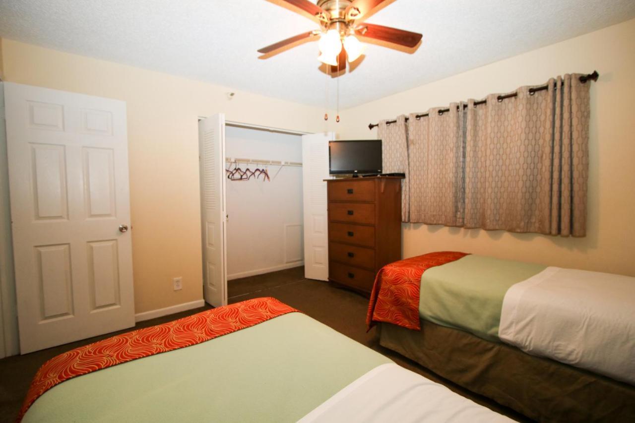 All Seasons Vacation Resort By Liberte Madeira Beach Εξωτερικό φωτογραφία