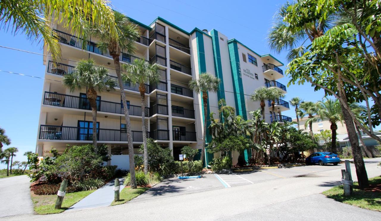 All Seasons Vacation Resort By Liberte Madeira Beach Εξωτερικό φωτογραφία
